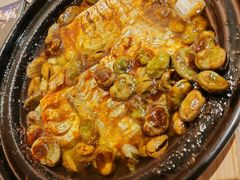 油浸带鱼蚕豆-佬太公海鸭·海鲜大排档(上海总店)