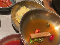-草家酱蟹炭火烤肉店(珲春南路一店)