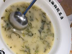 -严记小天府酸菜鱼(西四路店)