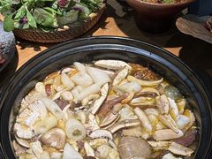 -一朵菌·野生菌探索家火锅(南亚店)