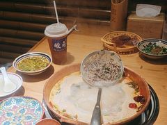 -洱火云南酸菜牛肉火锅(石景山当代商城店)