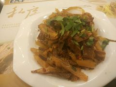一品酸菜拌卤味-康师傅私房牛肉面(马泉营奥莱店)