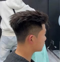-贝勒爷专业男发
