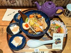 -啢啢茶寮(芳华横街店)