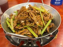 -鑫胜私房菜(球场路店)