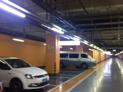 -合生汇购物中心-停车场