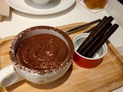 -港丽餐厅(高德置地店)