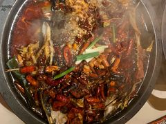 -鸣记脆皮烤鱼·海鲜烤鱼(三八广场店)