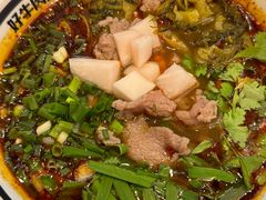 -霸舌生滚牛肉米粉(天生街道店)