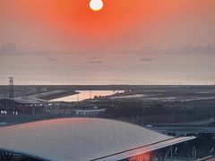 -深圳国际会展中心希尔顿酒店(前海华发冰雪世界店)