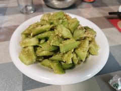蒜蓉黄瓜-华春餐馆(鱼山路店)