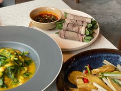 -半山腰·云南菜(侨福芳草地店)