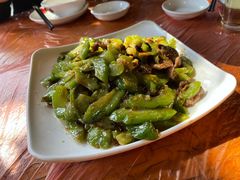 -御霞苑泥烩鸡休闲农庄