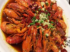 -龙巢盱眙龙虾·牛蛙·烧烤宵夜(八卦岭店)