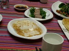 -香巴拉云南餐厅(华莱坞店)