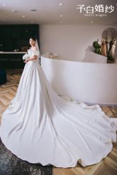 -予白婚纱礼服馆