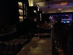 34米长吧台-LONG BAR 廊吧(外滩华尔道夫酒店)