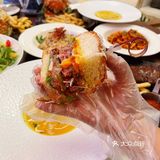 成都探店|这家西餐厅，一步一景，落日斜阳的环境也太美了吧[爱心]