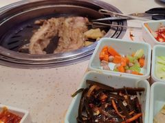 -韩香福烤肉庄园(荣成店)