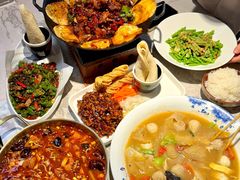 -百味地锅鸡(二店·财校分店)