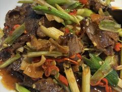 -坛宗剁椒鱼头(河西王府井店)