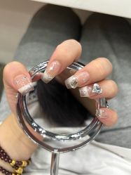 -UGIRL有个美甲