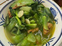 -手抄板凳江南菜(湖滨商业街店)