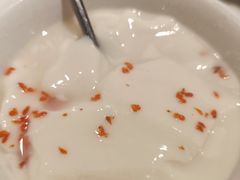-江渔儿酸菜鱼·拔草餐厅(虎门君乐汇店)