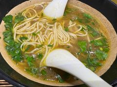 -杨记清芳牛肉拉面(宝龙广场店)