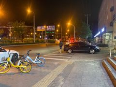 -老红桥炸灌肠牛肚锅烧烤(定福庄店)