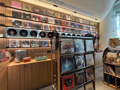 -黑胶星球(华发中城商都店)