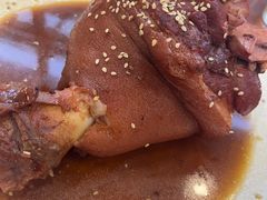 -巷子深菜馆·津门肘子(滨海店)