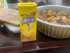 -鲁员外地锅鸡地锅鱼(古墩路店)