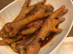 -二孃鸡爪爪(东风路总店)