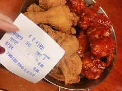 -BHC炸鸡(明洞总店)