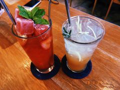 -ROAST coffee & eatery