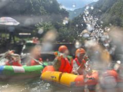 -安吉龙王山峡谷漂流