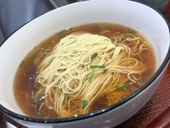 -百年老字号·观振兴蟹黄面·三虾面·苏式面(观前街富仁坊巷店)