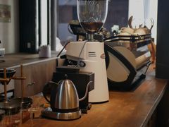 -Metal hands·铁手咖啡