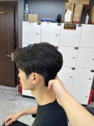 -藤野造型烫发染发