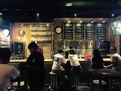 前场-顽啤猴精酿