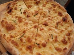 金枕榴莲披萨-COMMUNE幻师(五角场店)