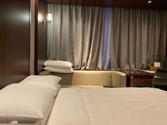 -上海龙之梦万丽酒店