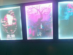 -荒岛实景沉浸密室(江汉路1店)