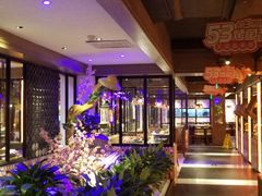 大堂-江边城外烤全鱼(方庄时代购物中心店)