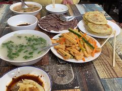 -泓源馅饼店