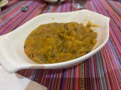 -香巴拉云南餐厅(华莱坞店)