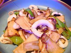-钳真多钓虾馆·小龙虾海鲜烧烤(九六广场店)
