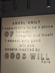 -EMILY 艾米莉 烫染沙龙