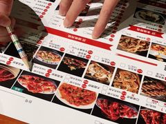 -琥珀老六龙虾(四里河店)